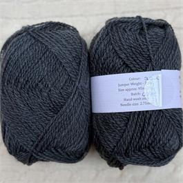 Aister'oo' 2-ply Shetland Wool Thumbnail Image 20