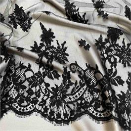 Double Scalloped Frenh Leavers Lace Thumbnail Image 3