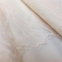 Blush Chantilly Thumbnail Image 1