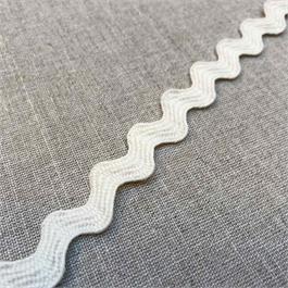 100% Wool Ric-Rac Thumbnail Image 1