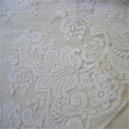 Fine Ivory French lace 62cm thumbnail