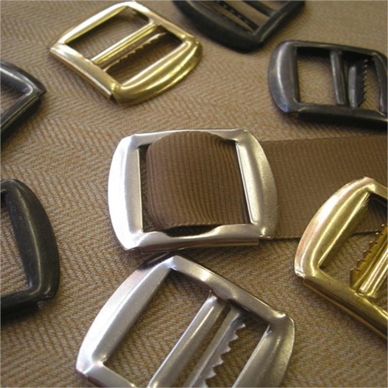 Waistcoat Buckle with Teeth 19mm